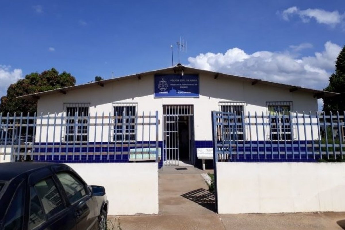 Homem é preso após atirar no rosto da própria irmã no sul da Bahia