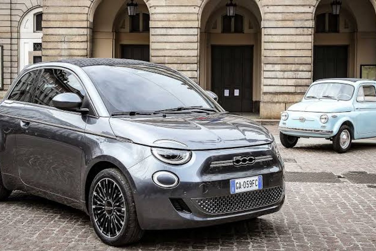 Fiat 500 elétrico recebe prêmio mundial de design
