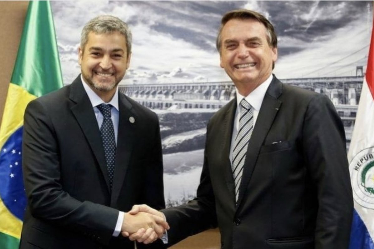 Brasil autoriza abertura da fronteira com Paraguai