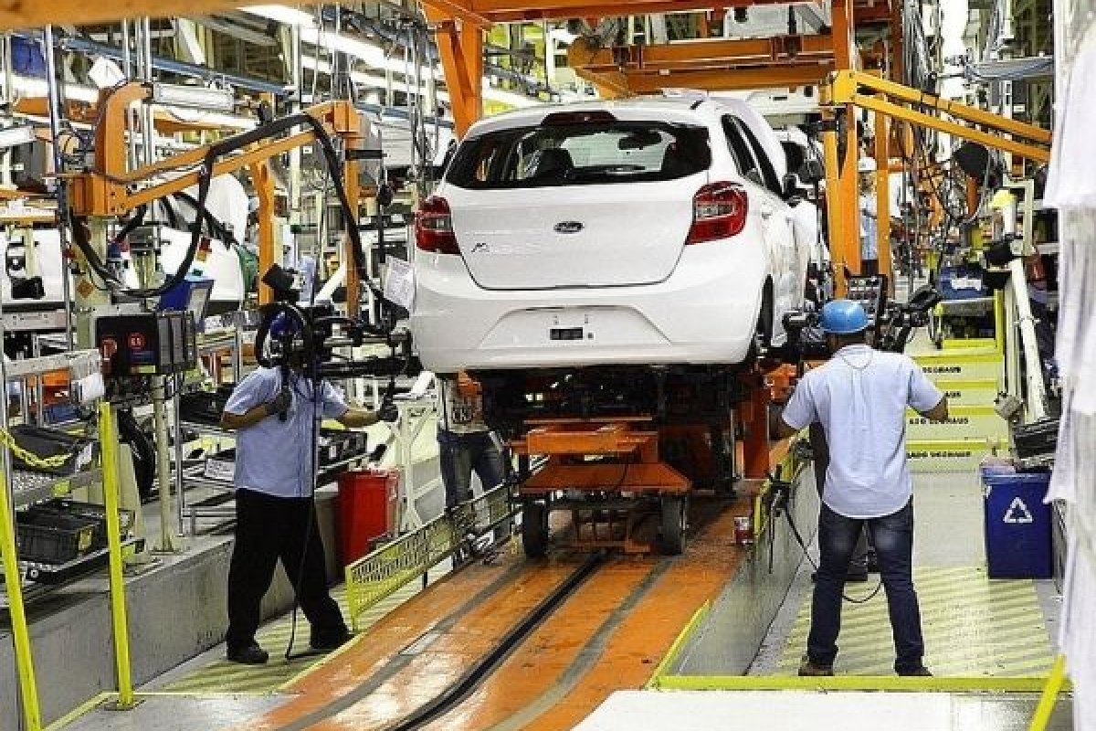 Ford abre vagas de estágio em Camaçari e vai priorizar negros, LBGTs, mulheres e deficientes