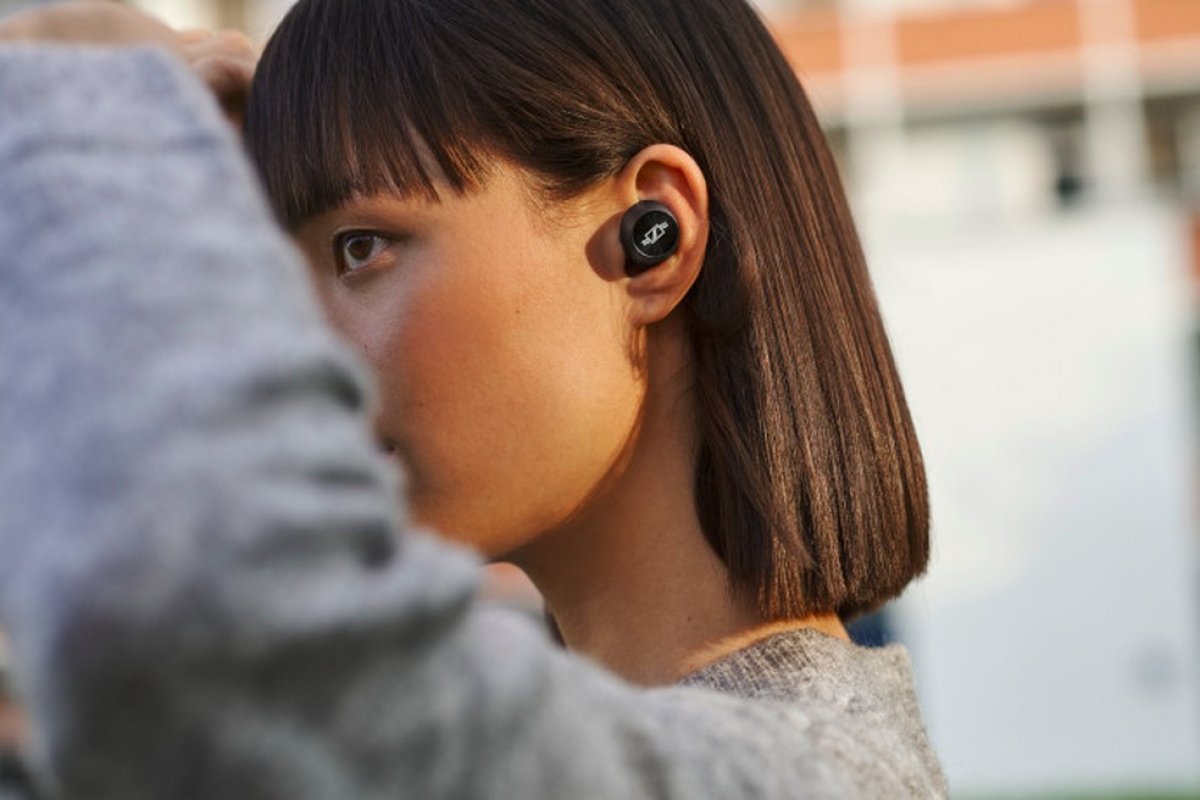 Fone Sennheiser eleito melhor do mundo ganha versão comemorativa pelos 75 anos da marca