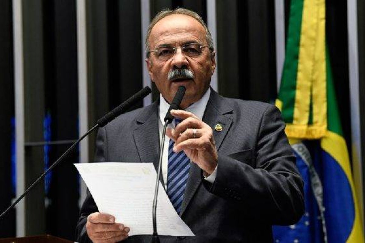 DEM solicita ao STJ acesso ao inquérito que apura supostos desvios de recursos