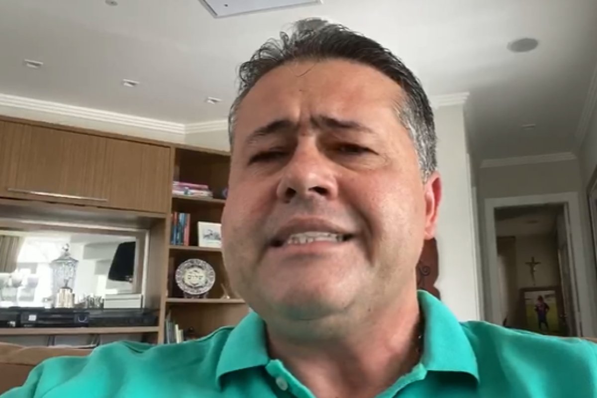 Vídeo: "Receba o dinheiro, não é desonestidade", orienta deputado sobre compra de votos