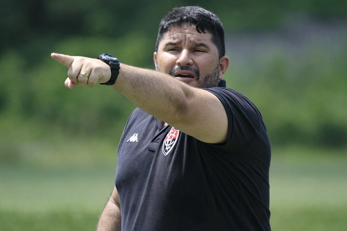 Vitória terá missão difícil diante da Chapecoense pela Série B