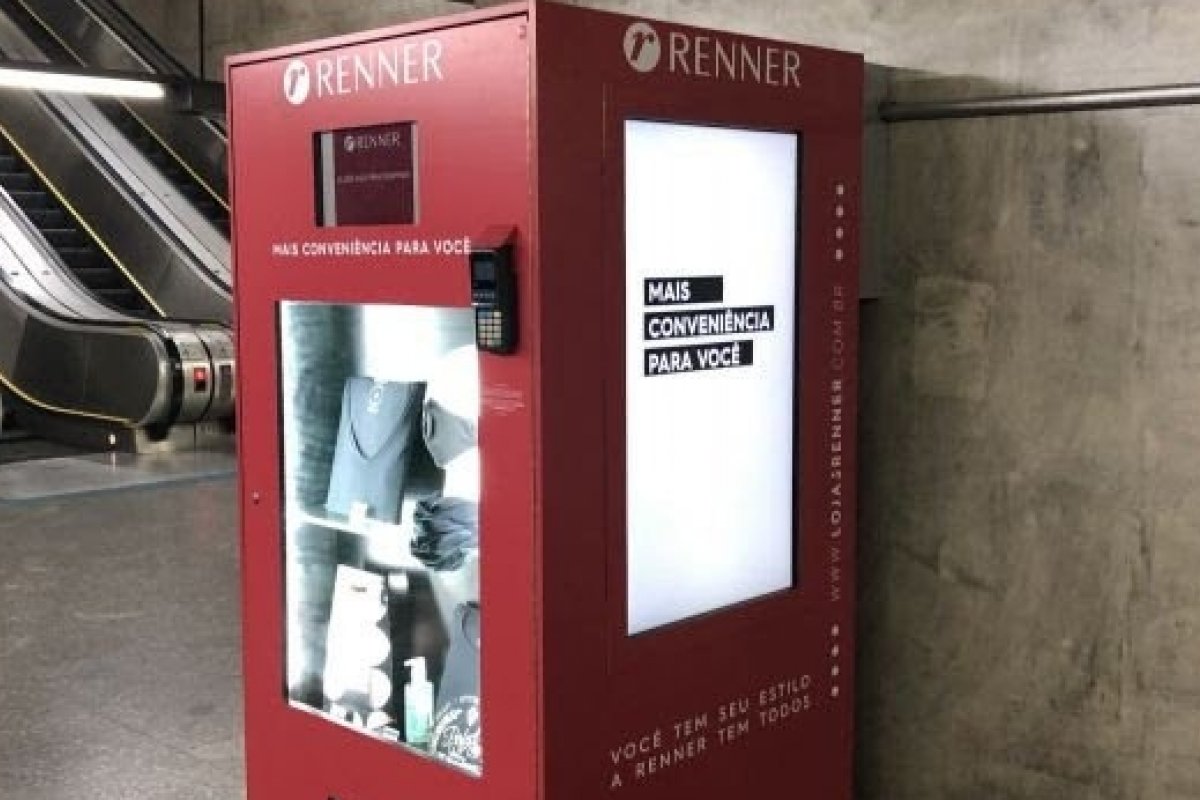 Renner lança sua primeira vending machine em estação do Metrô de SP