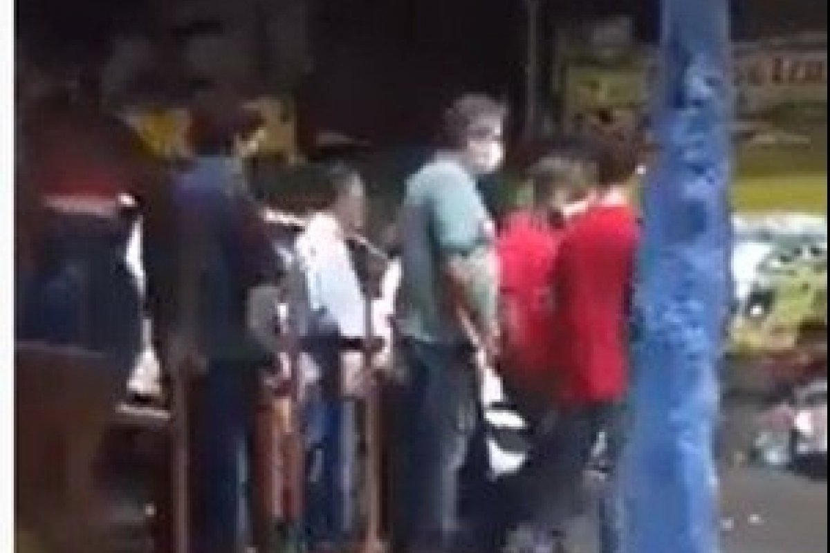 Vídeo: “Cadê a máscara do governador?”, questiona morador do bairro do Alto do Coqueirinho