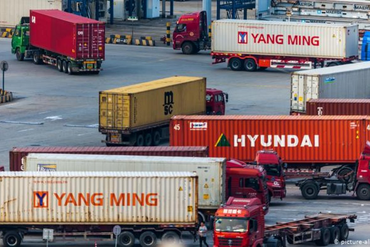 PIB chinês cresce 4,9% no 3º trimestre de 2020