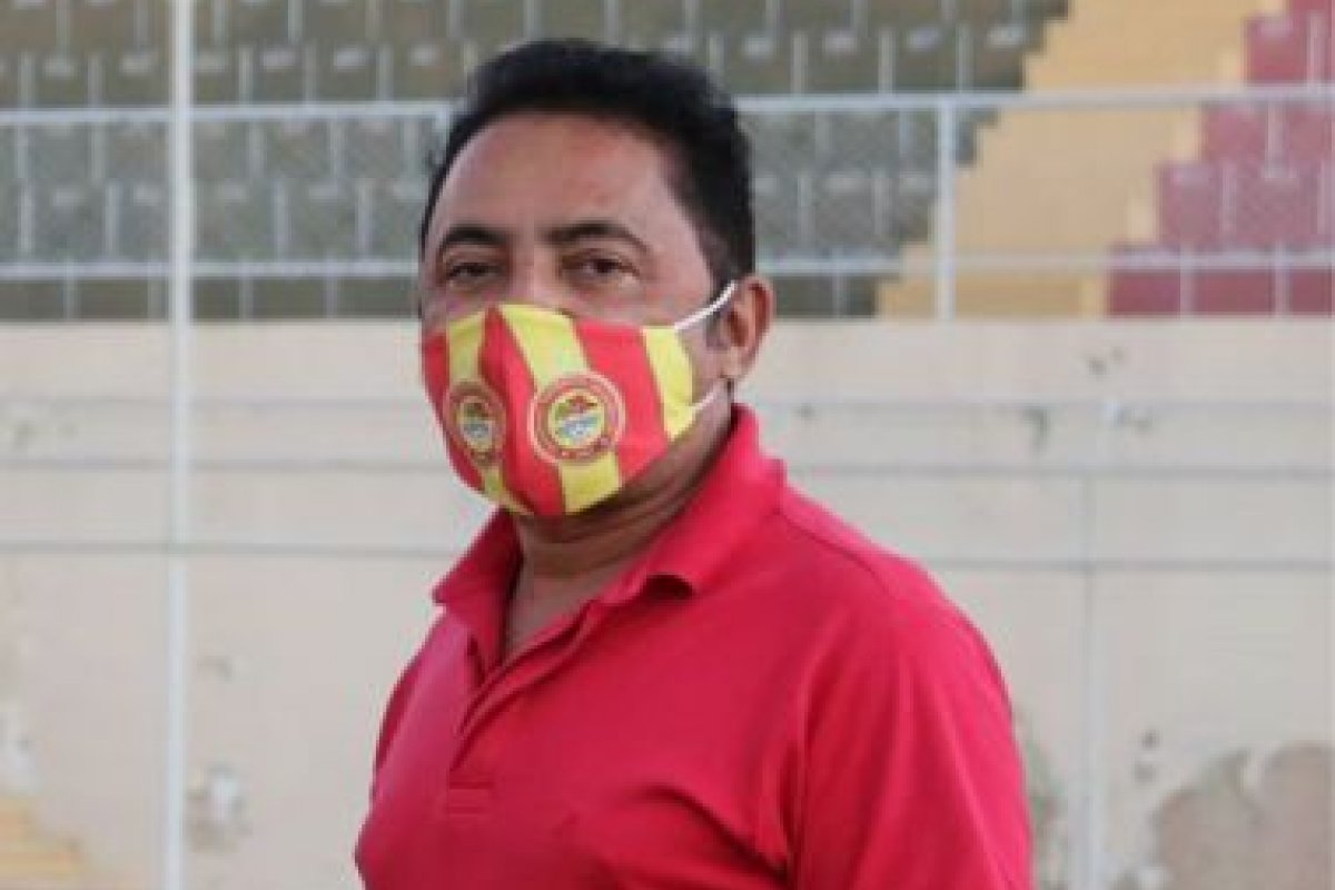 Covid-19: deputado baiano é internado na UTI