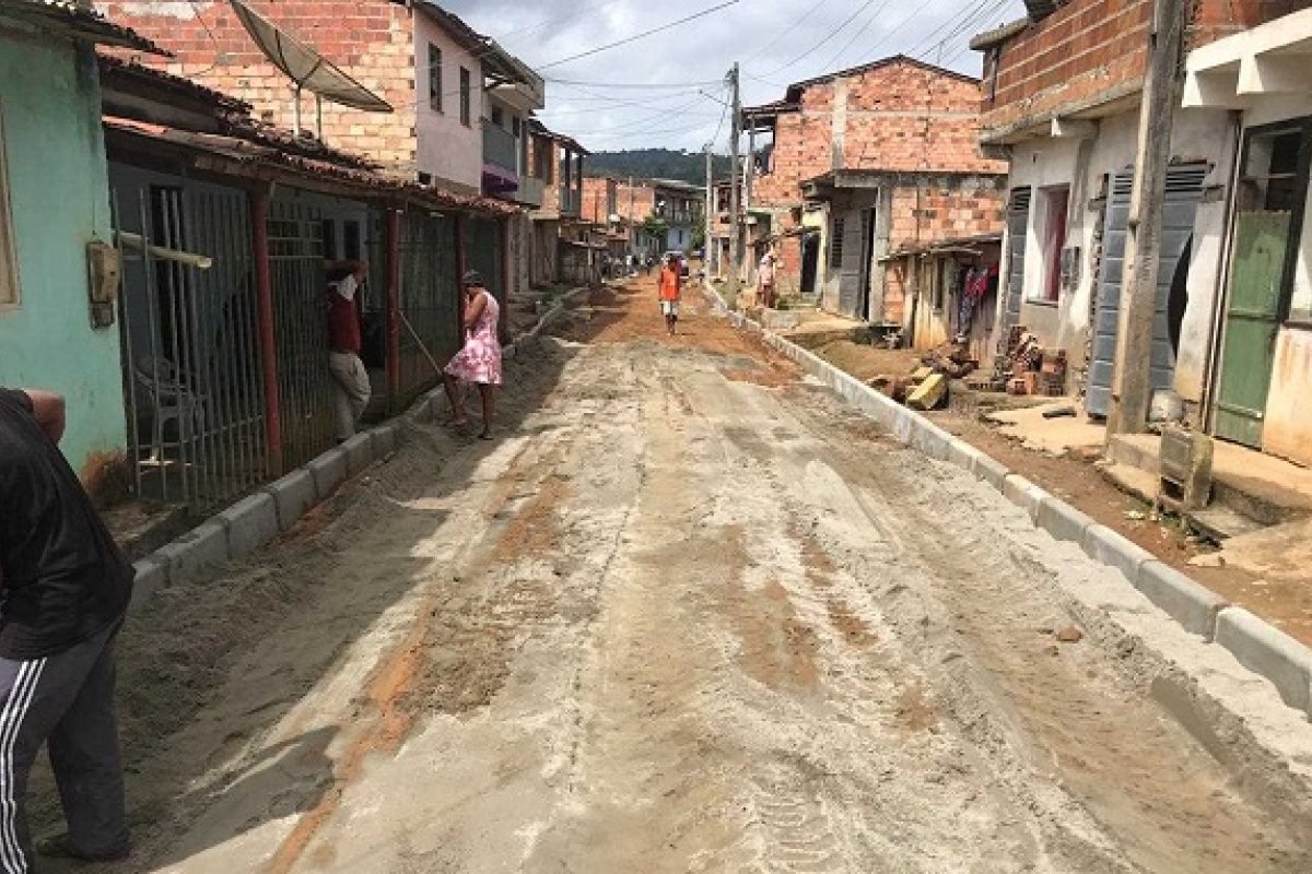 Homem é autuado em flagrante por feminicídio em Gandu