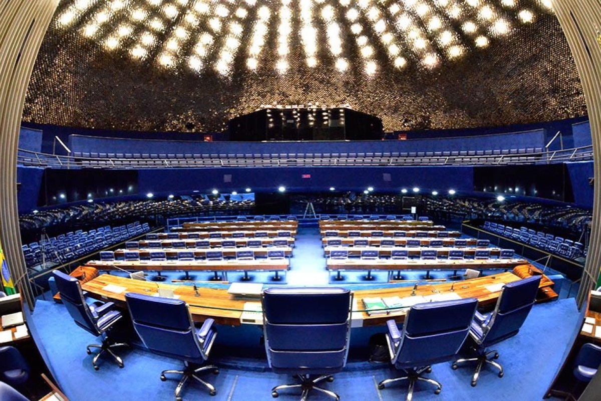 Comissões do Senado aprovam indicações para Anvisa e ANA