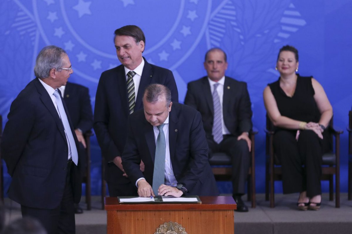 Novas normas trabalhistas vão gerar economia de R$ 68 bi