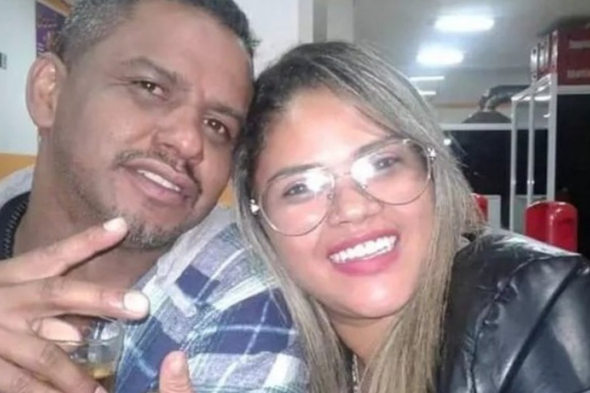 Candidato a vereador mata esposa a facadas após briga por geladeira aberta