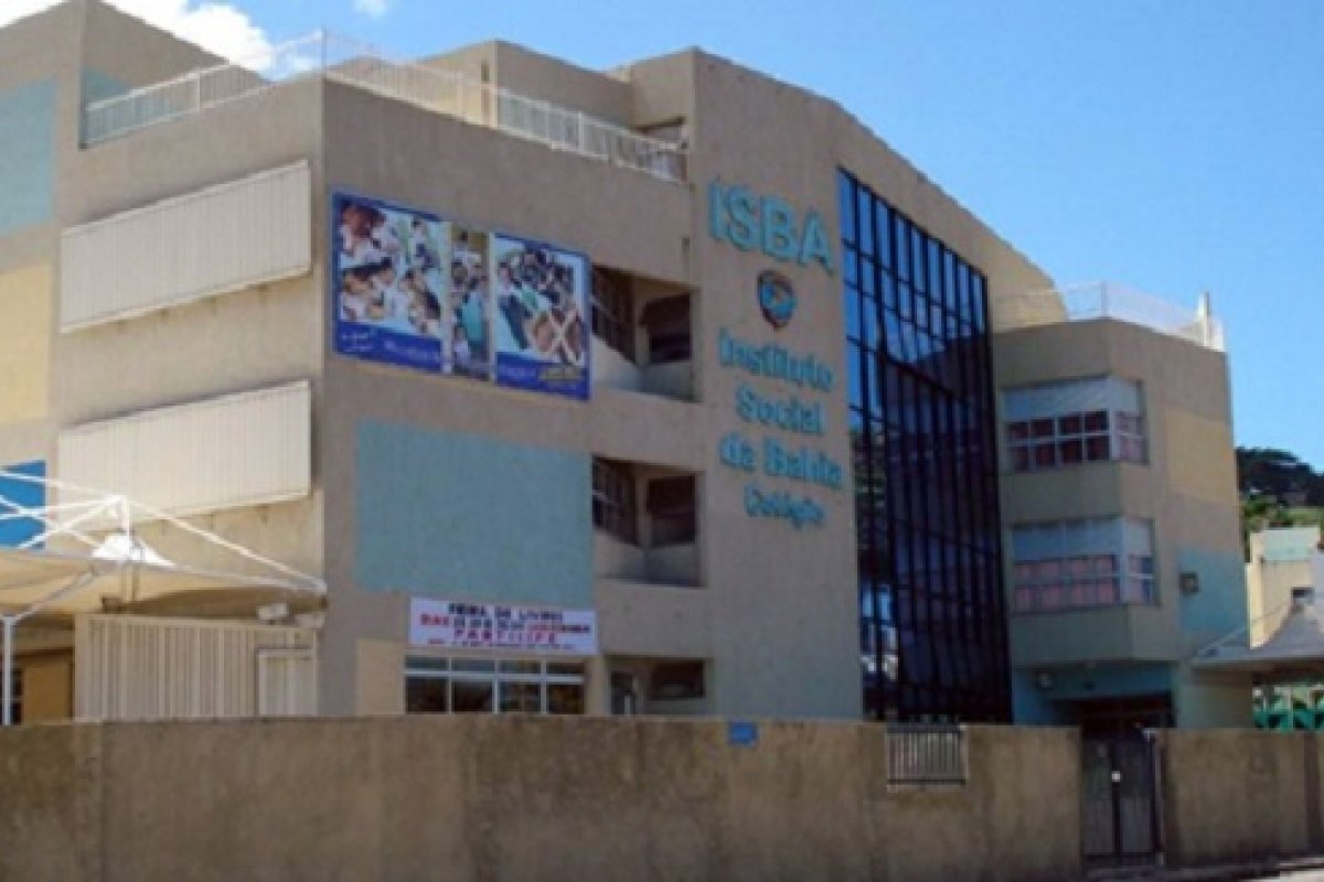 Após 56 anos, Colégio Isba anuncia fechamento de escola