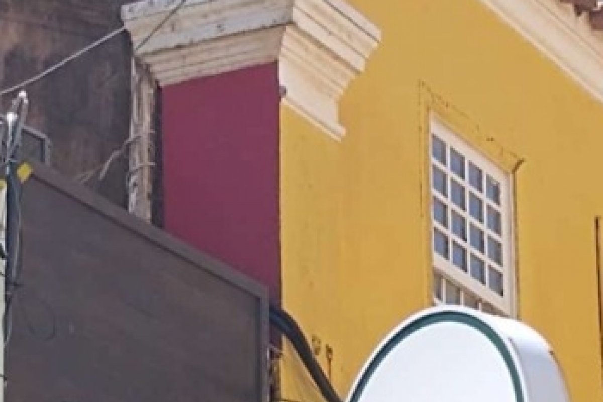 Restaurante na Barra é acusada de maus tratos; empresa rebate