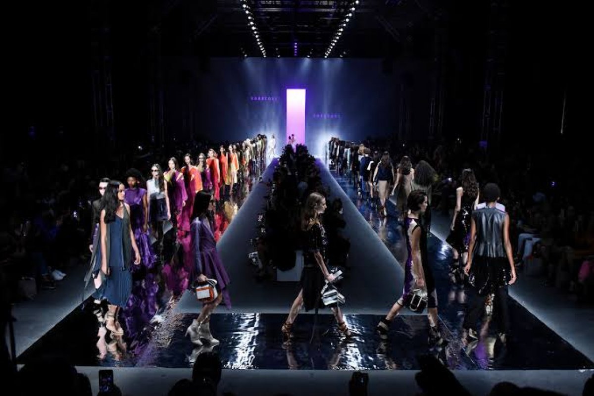 Em tempos de isolamento social, São Paulo Fashion Week comemora 25 anos com edição digital