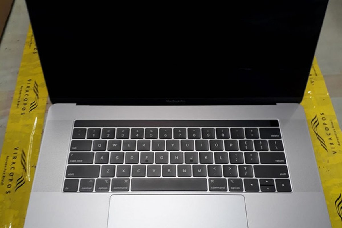 Leilão da Receita Federal em SP tem MacBook a R$ 500 e placa Nvidia a R$ 300