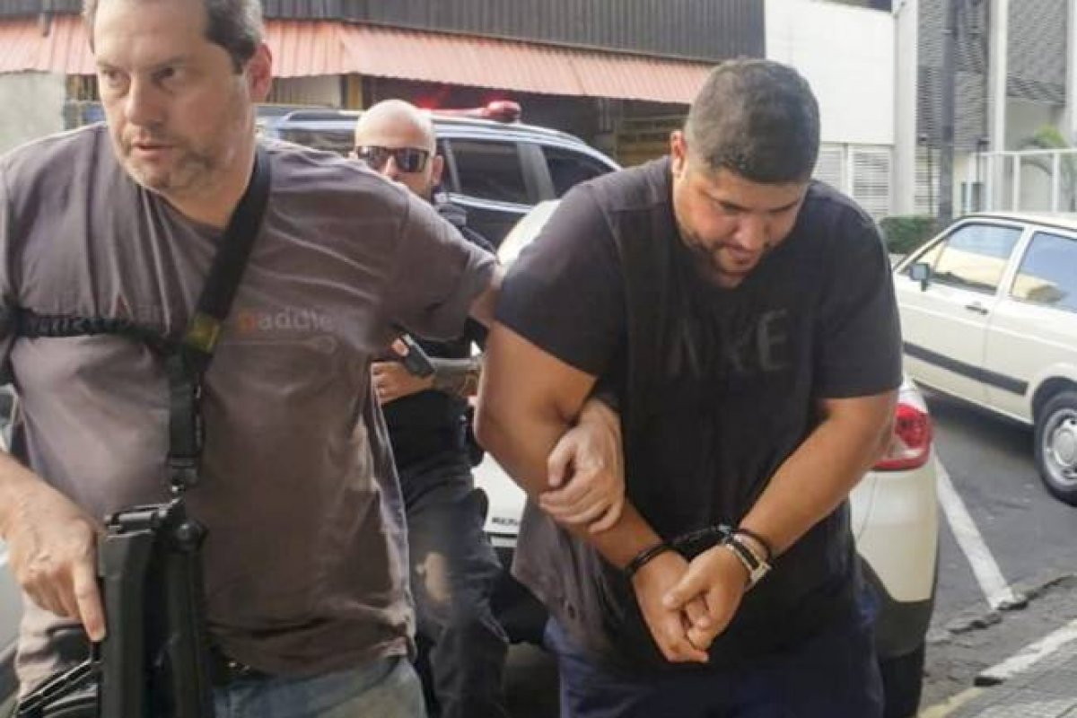 André do Rap tem dados incluídos na lista vermelha da Interpol