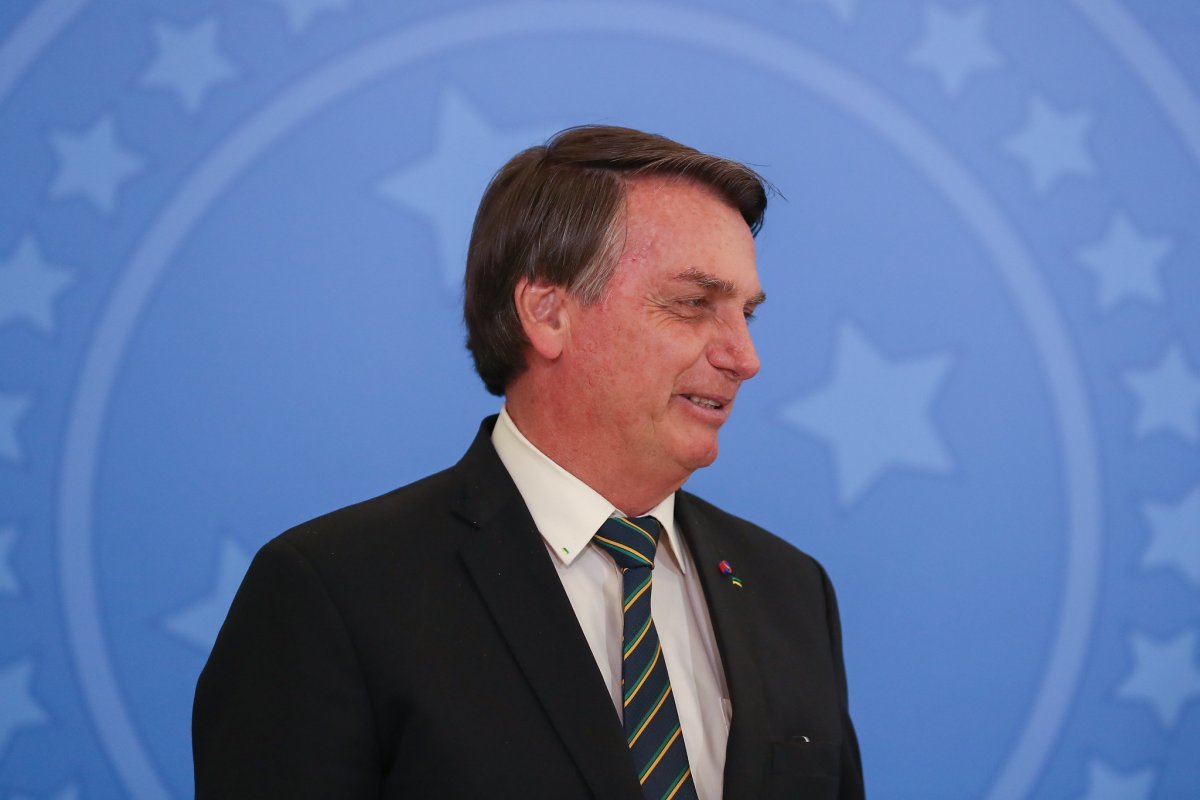 Bolsonaro mantém índice de aprovação de 39%, diz pesquisa