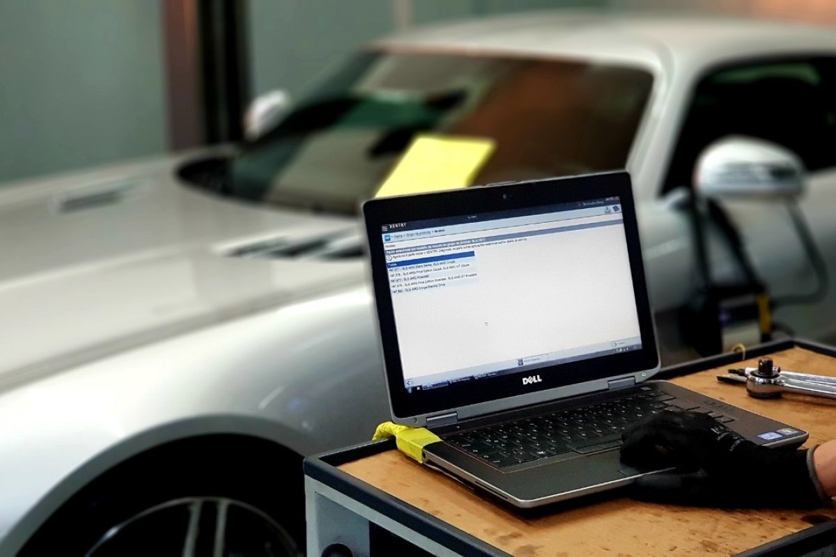 Como e quando fazer o diagnóstico eletrônico de um veículo premium?