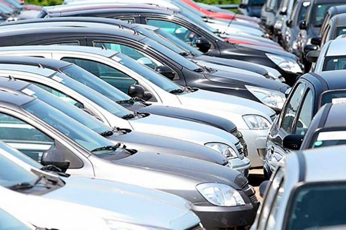 Leilão do Detran oferece mais de mil lotes com lances a partir de R$ 50