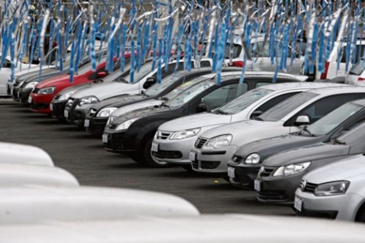 Venda de carros pode registrar maior procura em 2021, diz Anfavea