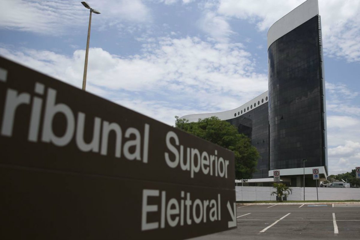 Mais de 10 mil candidaturas são indeferidas pela Justiça Eleitoral