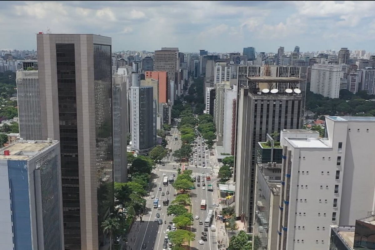 Crédito imobiliário dispara 70% em setembro e bate recorde