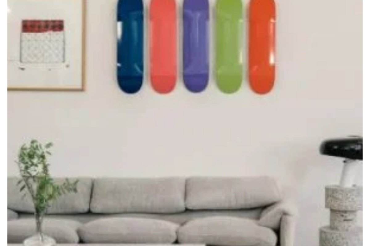 Pantone lança linha de skates com as cores mais famosas dos últimos 20 anos