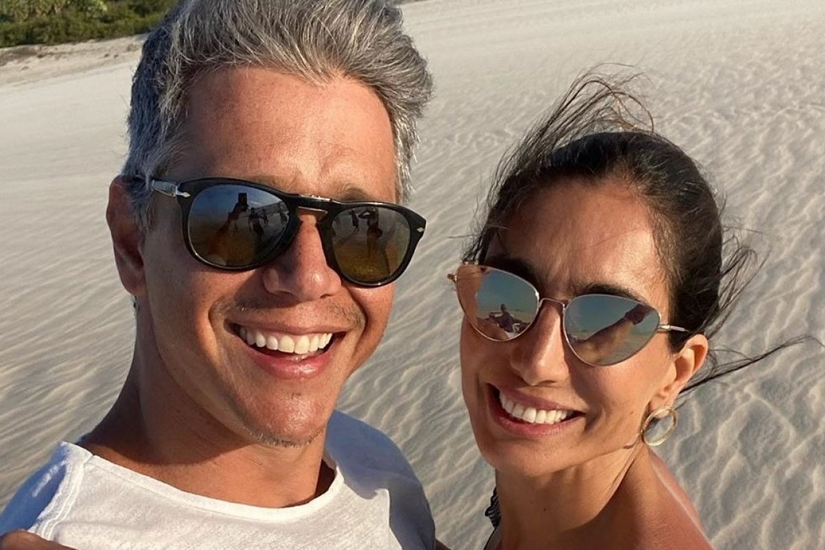 Márcio Garcia curte o Nordeste com a esposa