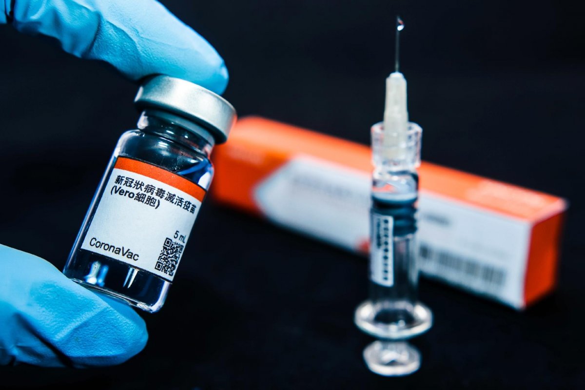 Vacina chinesa contra Covid-19 será quatro vezes mais cara que vacina da gripe