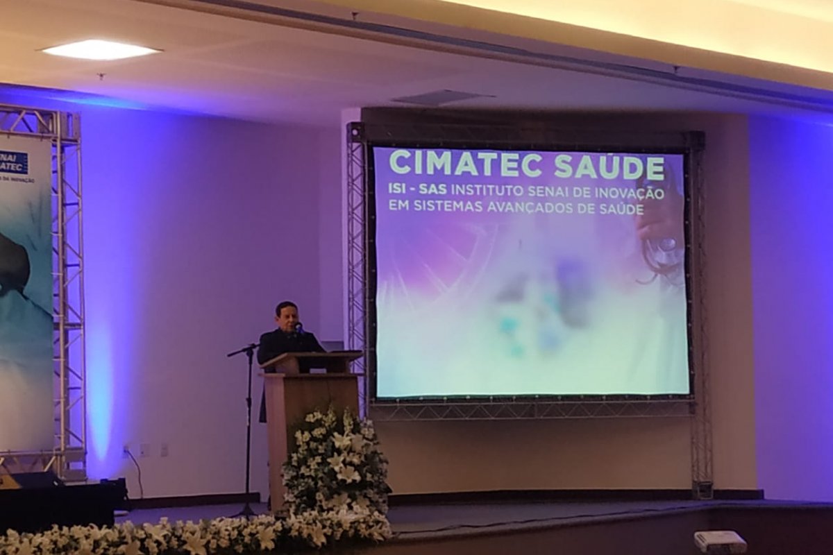 “Novo Instituto do Senai serve de farol para aquilo que desejamos replicar no restante do país”, disse o vice-presidente Hamilton Mourão