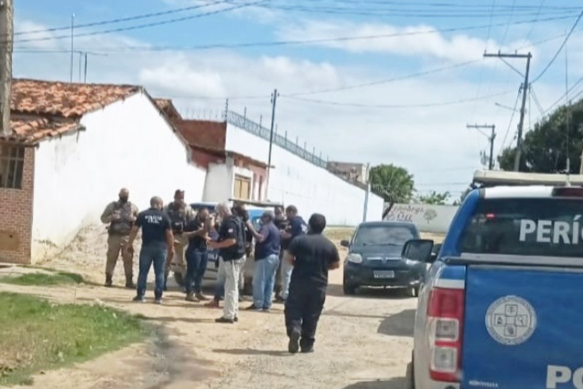 Jovem é morto a tiros em bairro de Feira de Santana