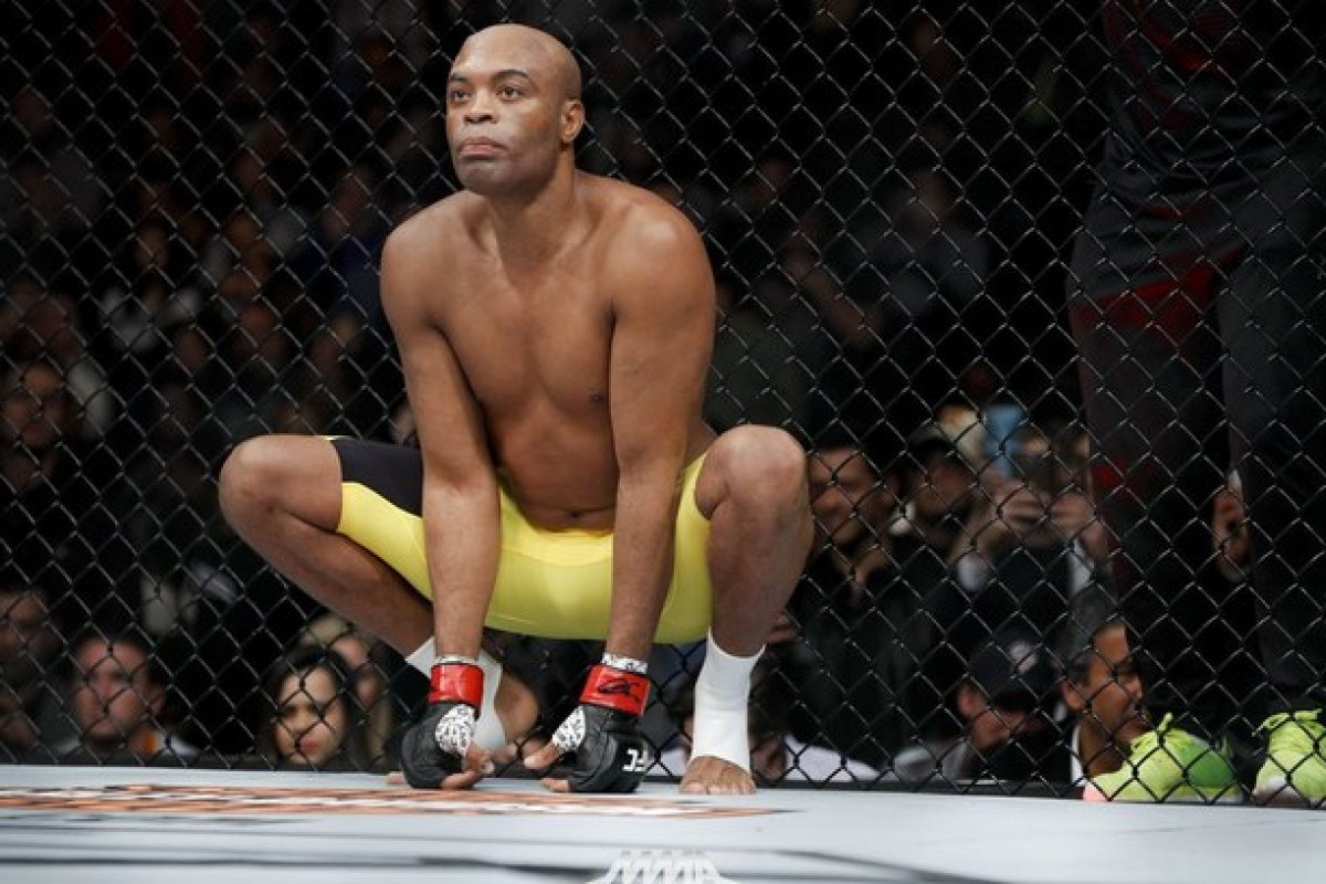 Anderson Silva encerra a carreira após duelo contra Uriah Hall