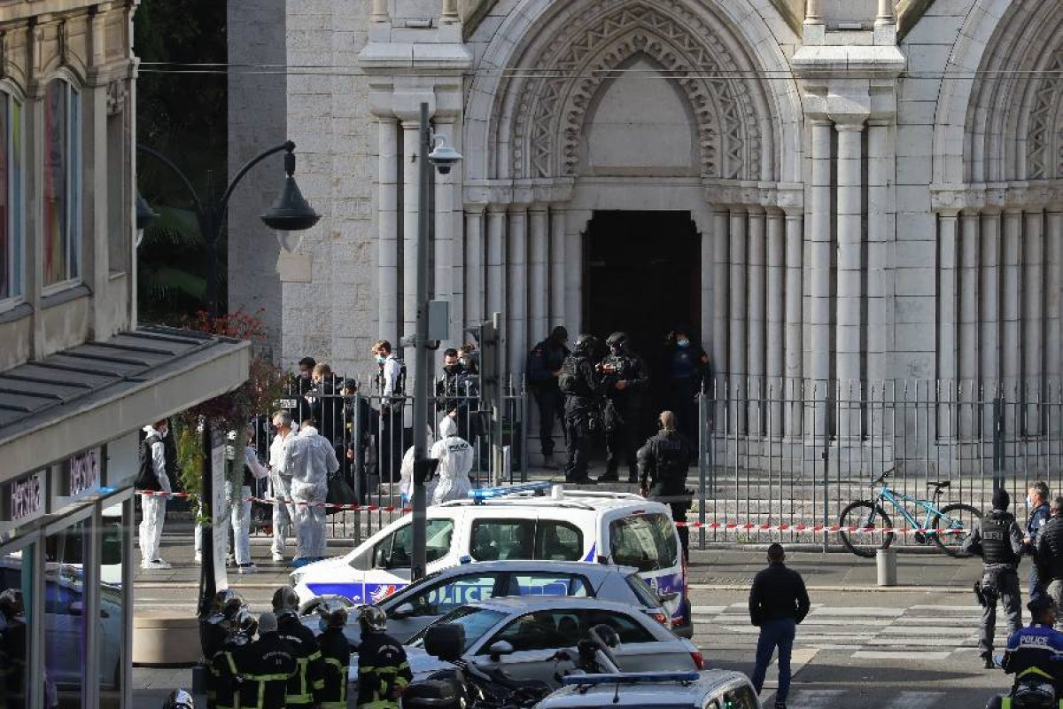 Terceiro suspeito de envolvimento em ataque em Nice é preso