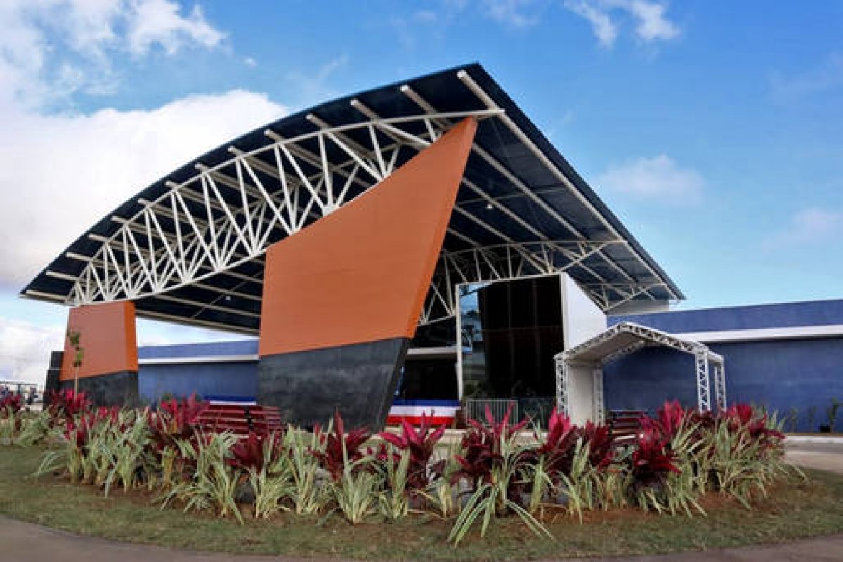 Policlínica Regional de Saúde é inaugurada em Vitória da Conquista