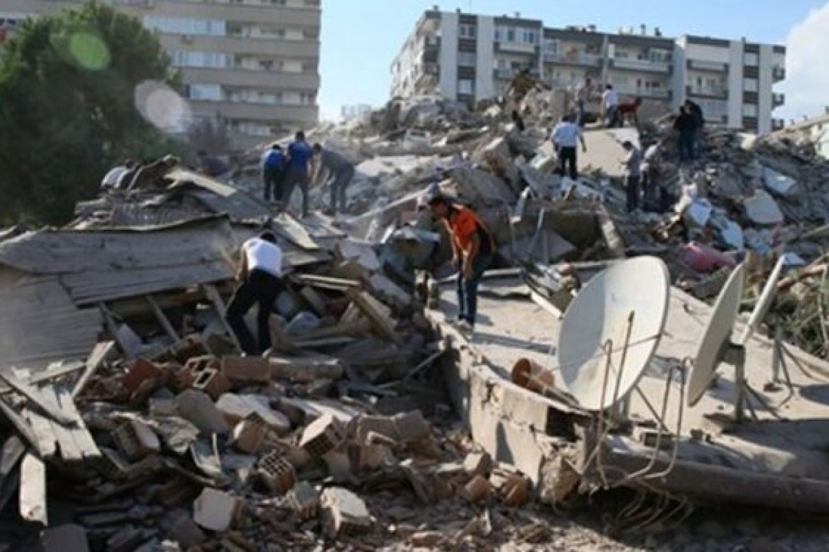 Criança de 4 anos é resgatada viva de escombros 91 horas após terremoto na Turquia