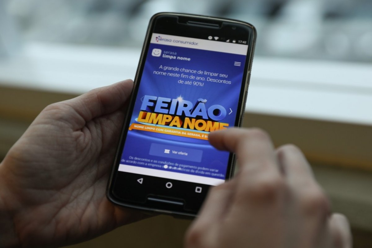 Serasa inicia feirão para renegociação de dívidas com até 99% de desconto