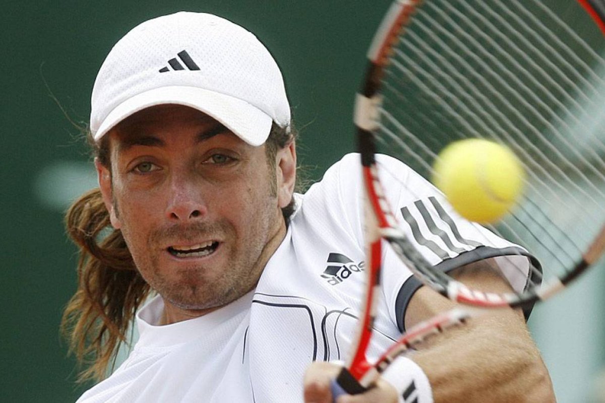 Ex-tenista chileno fica preso em restaurante durante atentado terrorista em Viena