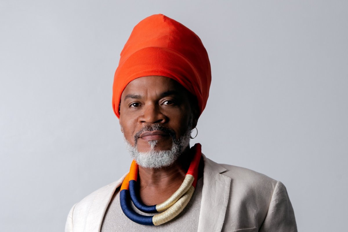 Carlinhos Brown participa da conferência magistral de abertura do VII Congresso Ibero-Americano de Cultura