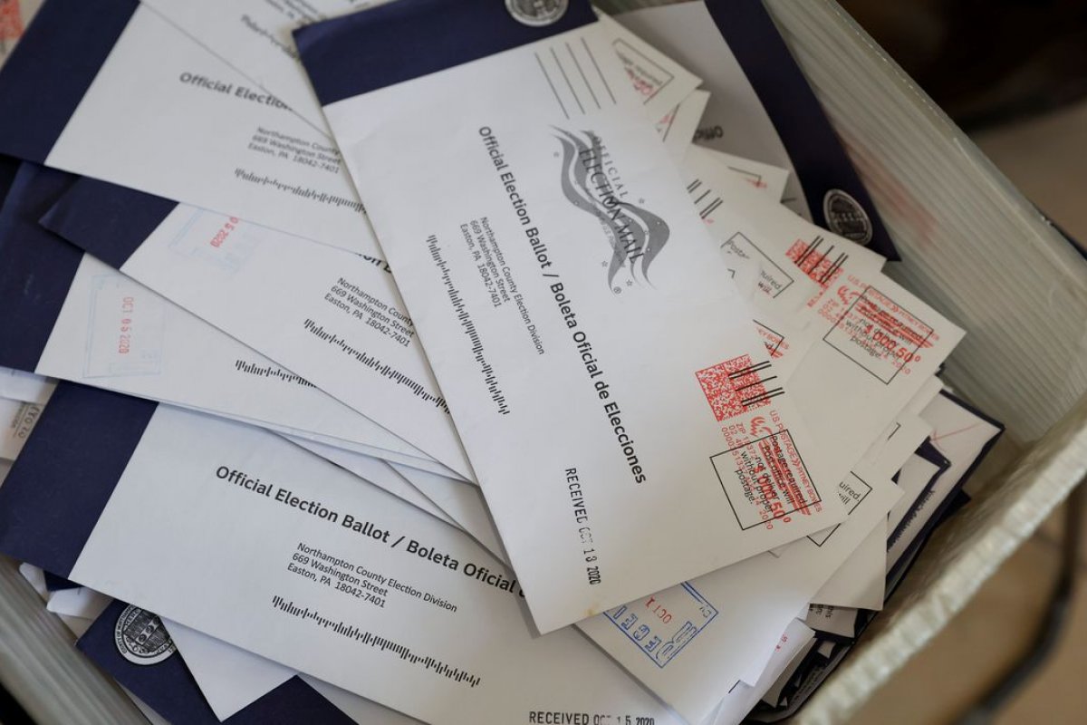 Juiz ordena busca por cédulas não entregues no serviço postal dos EUA