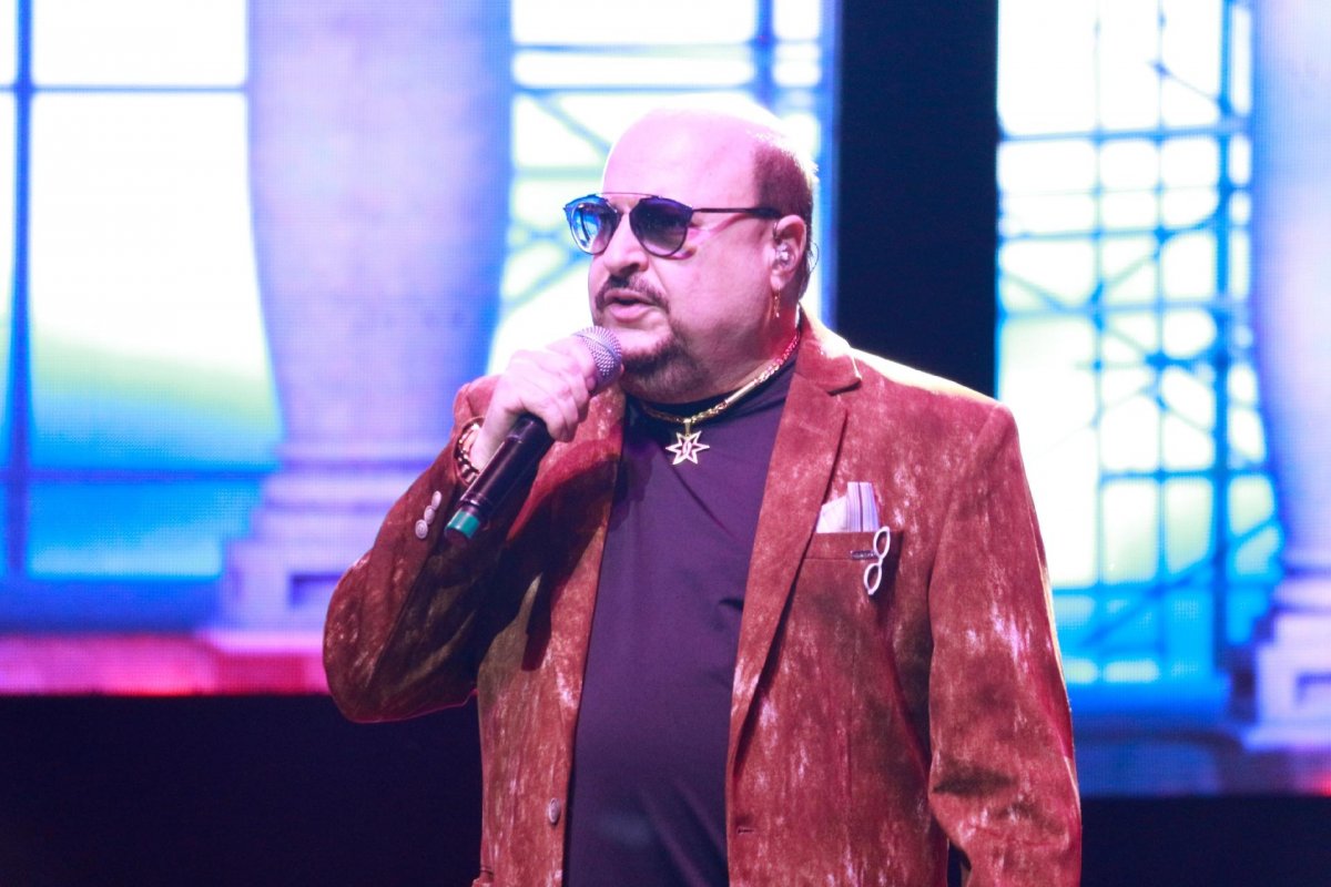 Paulinho, vocalista do Roupa Nova, é internado com coronavírus