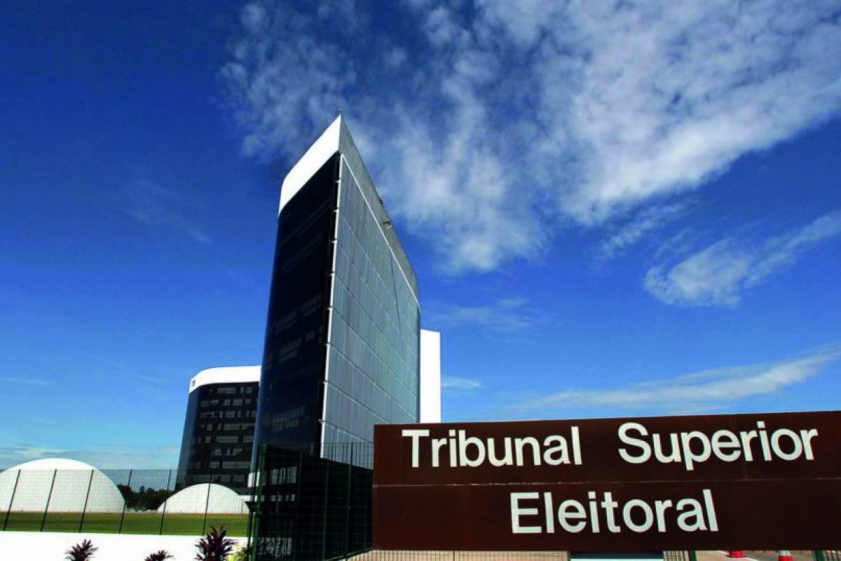 Eleições 2020: TSE orienta eleitor infectado pela Covid-19