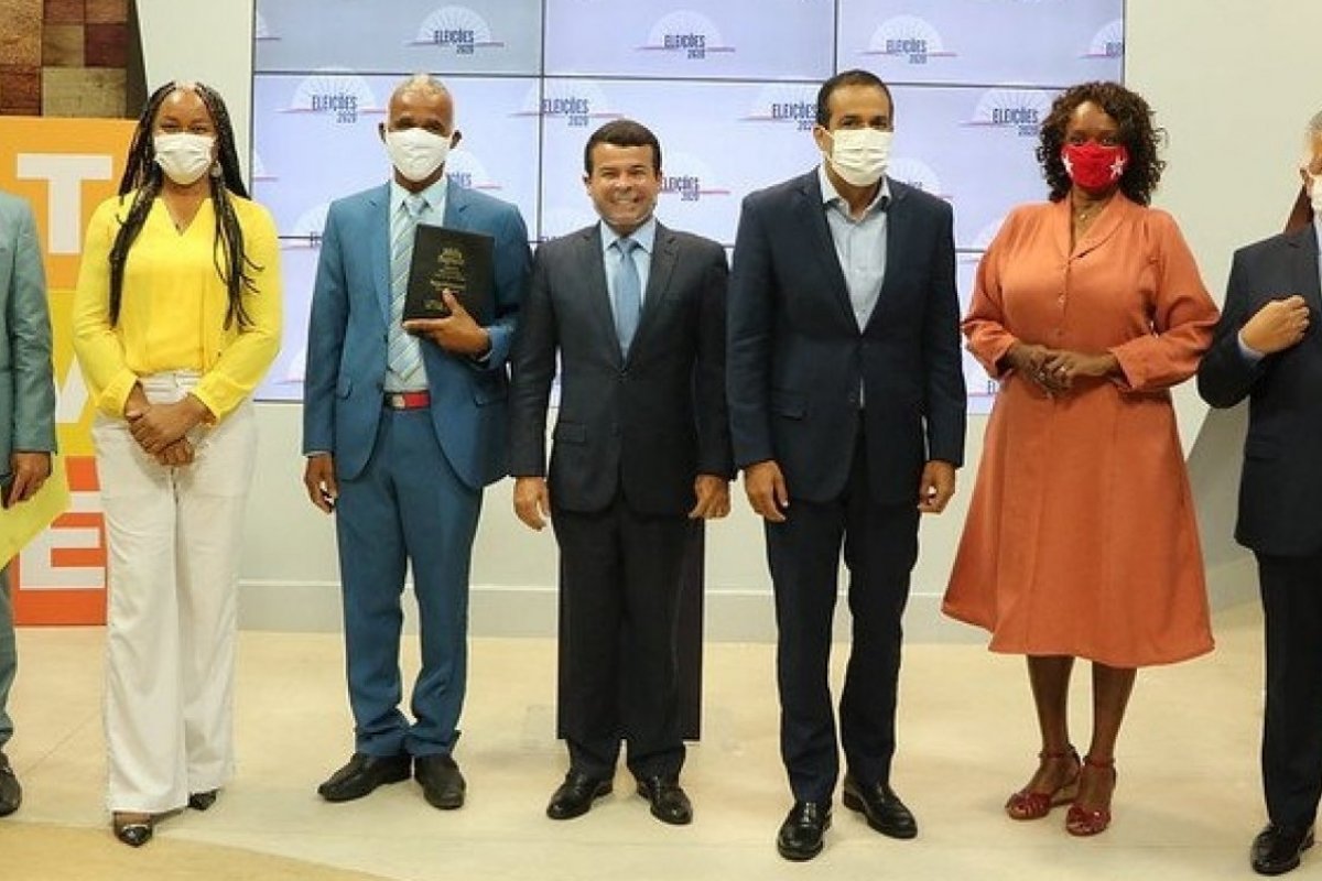 Acontece nesta quarta o último debate entre candidatos à prefeitura de Salvador