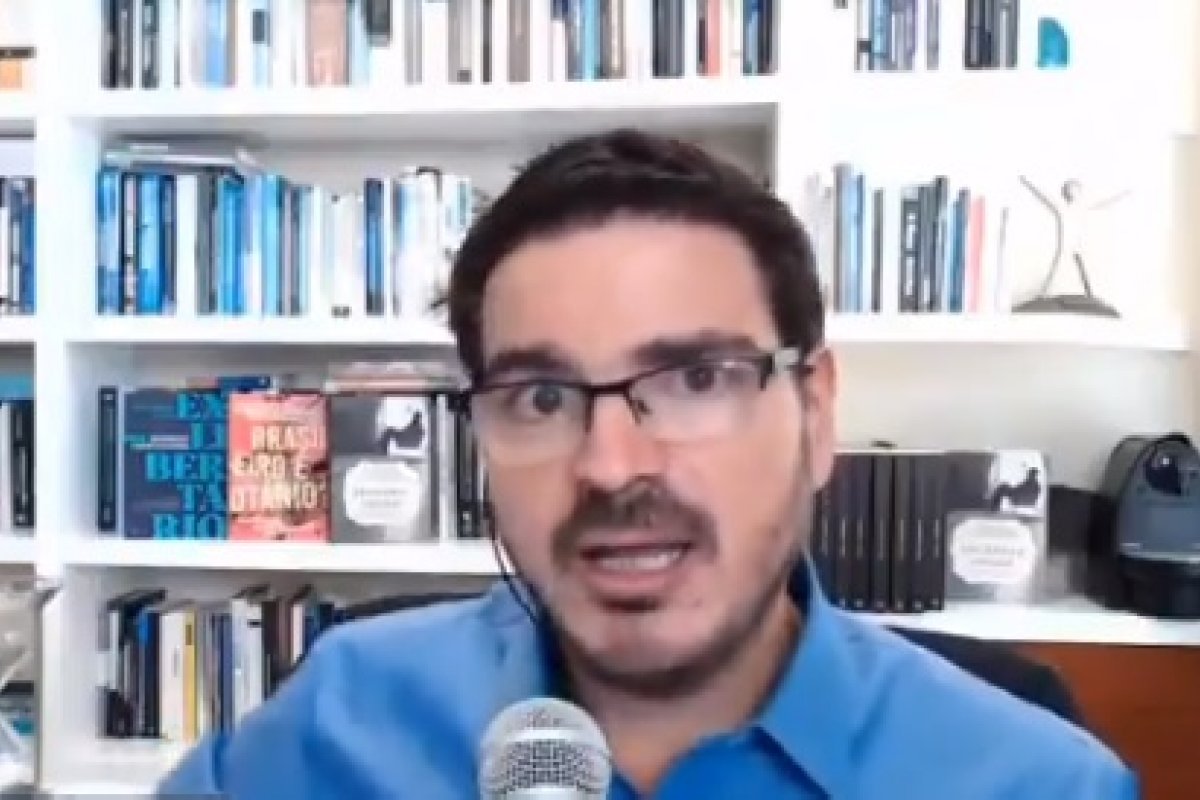 Constatino é demitido da Jovem Pan após críticas sobre o caso Mari Ferrer
