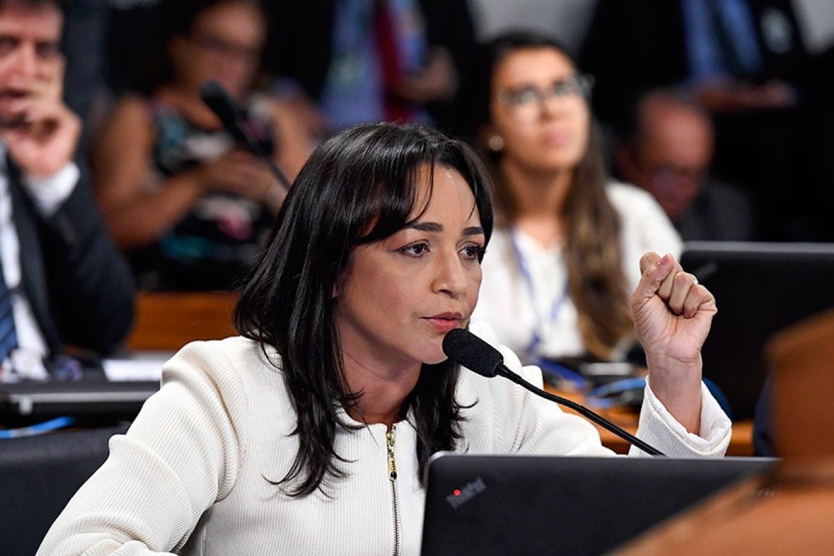 Projeto que permite que cidadãos convoquem plebiscito ou referendo está em análise na CCJ