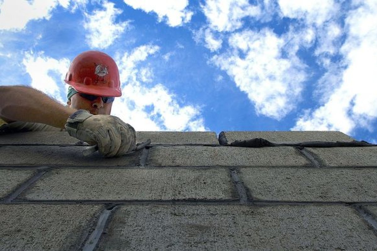 Desoneração da folha faz com que setores já prevejam contratação em 2021