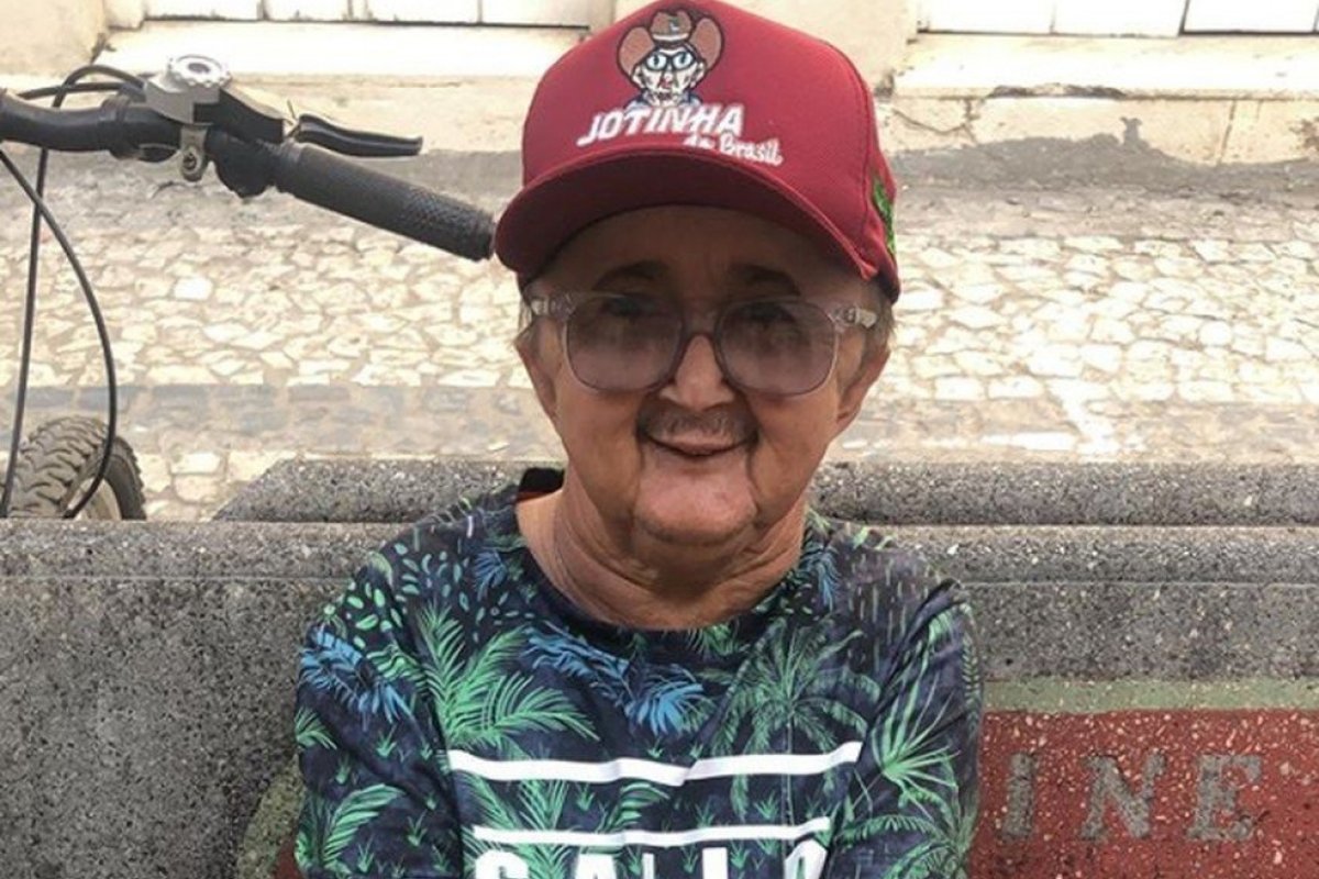 Artistas se unem em campanha para ajudar Jotinha