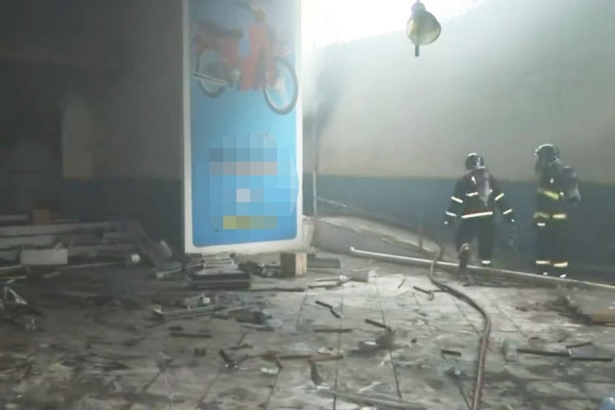 Incêndo atinge casa no Rio Vermelho, em Salvador