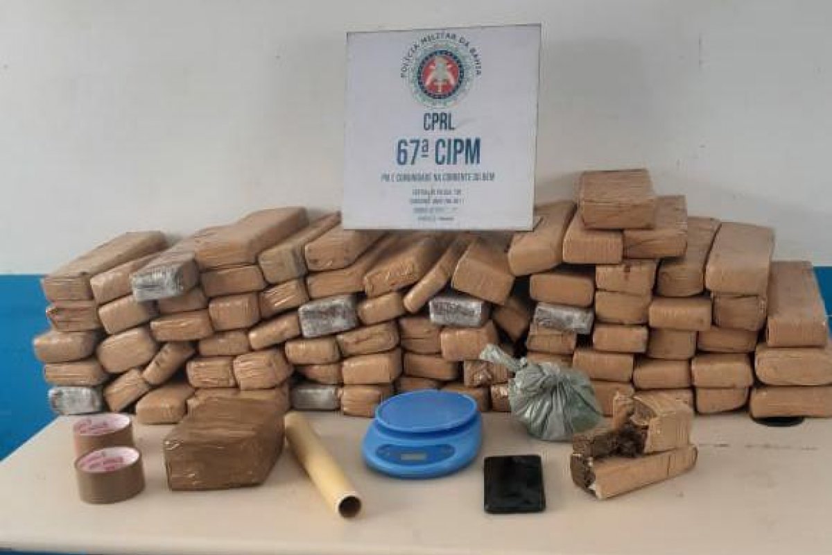 Oitenta quilos de maconha são encontrados em Feira de Santana