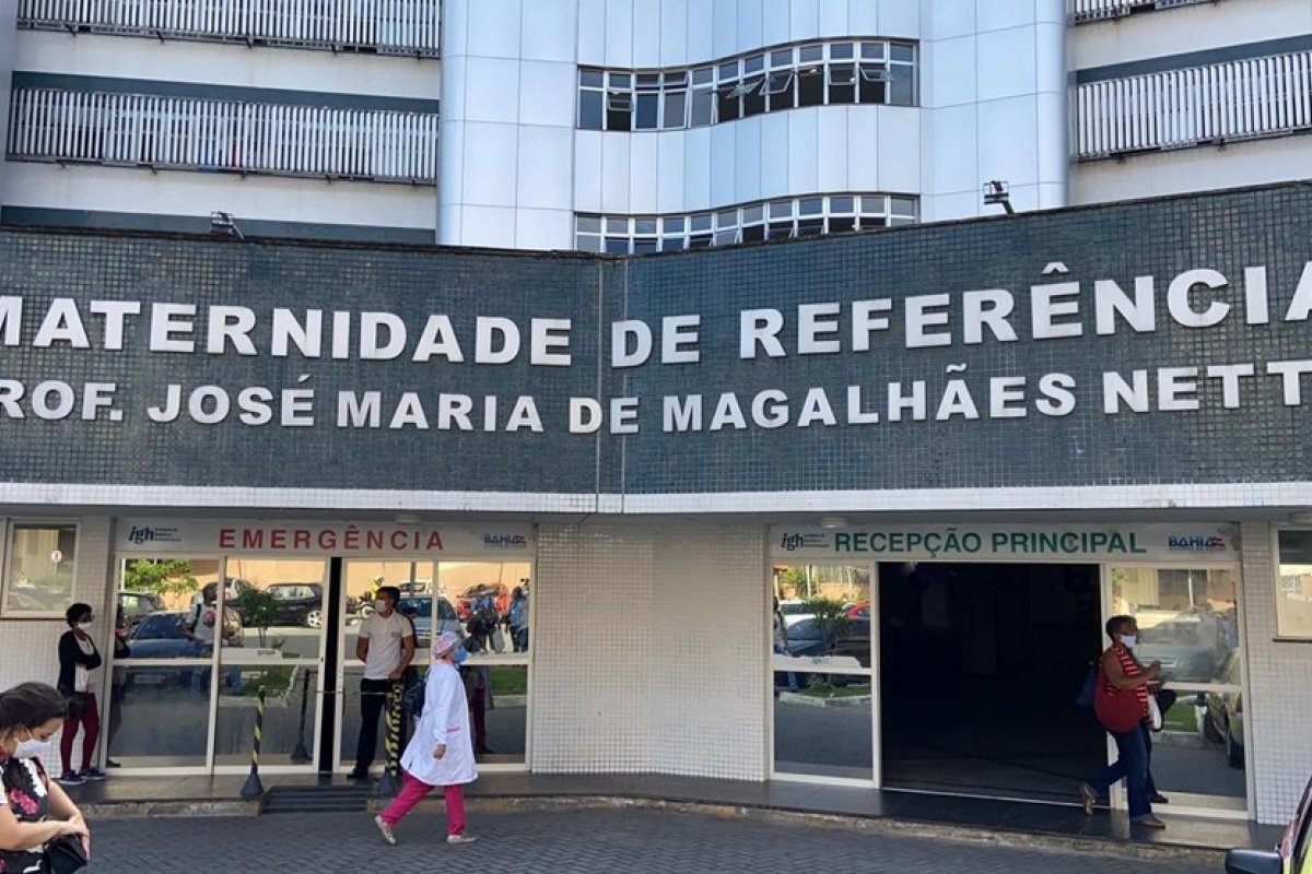 Siamesas que nasceram em Salvador passam por cirurgia de separação